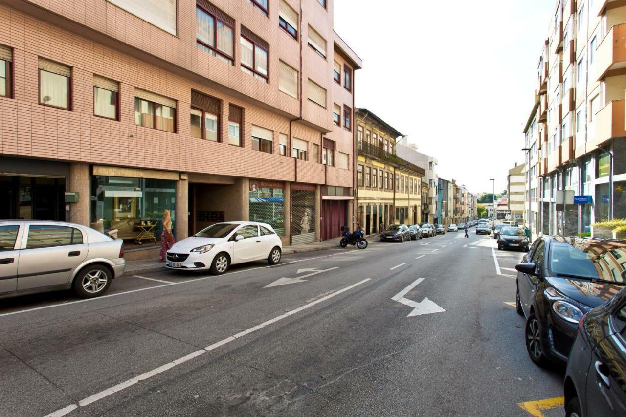 Rustic Bright Flat With Netflix - City Centre OOporto Extérieur photo